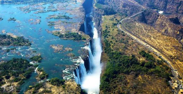 為何地球上有傷口