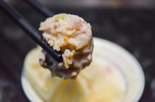 國內最坑遊客的十條美食街，你踩坑了嗎？