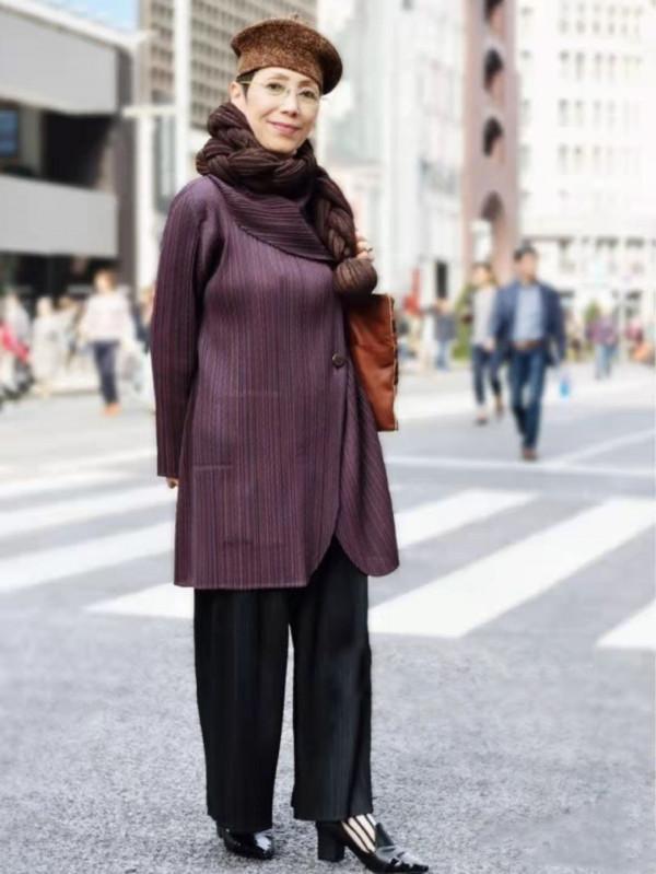 年齡只是個數字，這些老人用穿搭告訴你，搭配得當有氣質更顯年輕