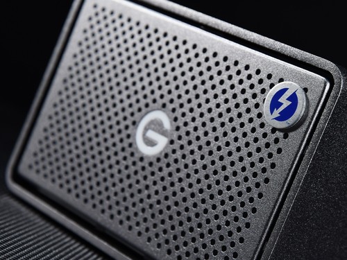 穩定高速 閃迪大師極銳企業級硬碟圖賞