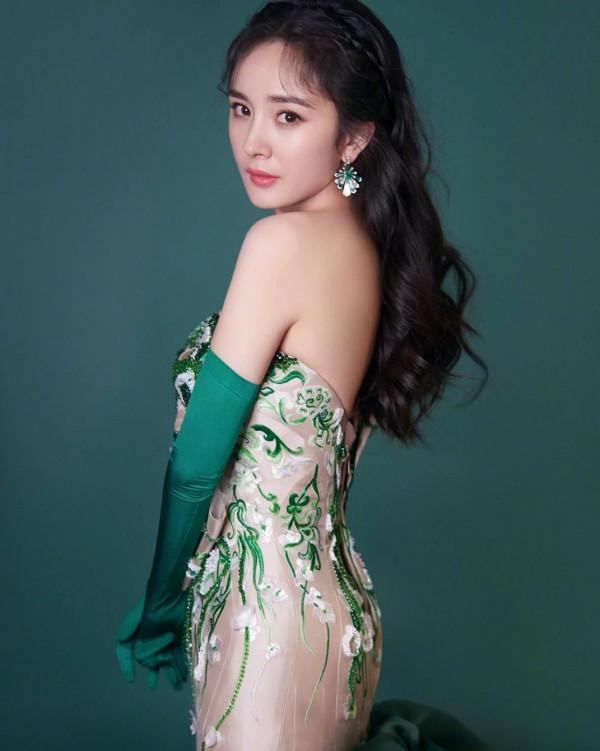 沒有任何缺點的女明星—楊冪