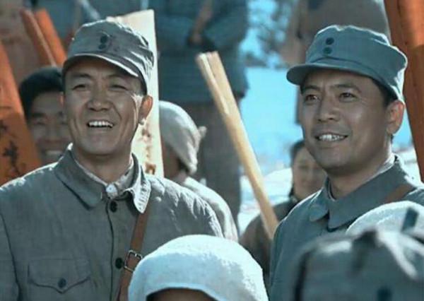 政委究竟是個什麼職務？兵團司令員和兵團政委，哪一個權力更大