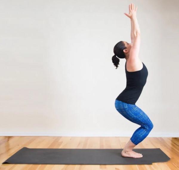 老師：練前屈時臀部疼，且總是反覆拖很久也不見好轉，怎麼辦？