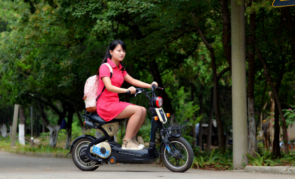 48伏、60伏、72伏的電動車,充滿一次需要多少電,分別能跑多遠? 48伏、60伏、72伏的電動車,充滿一次需要多少電,分別能跑多遠?