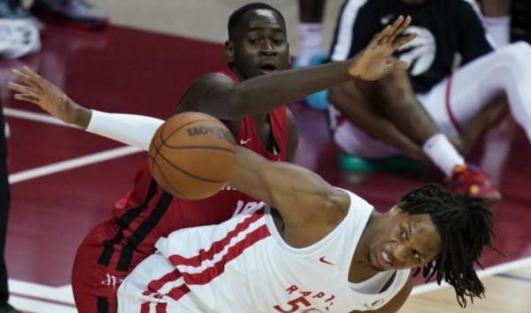 真給機會了!火箭23號秀4中1僅得2分,短板明顯將離隊 真給機會了!火箭23號秀4中1僅得2分,短板明顯將離隊