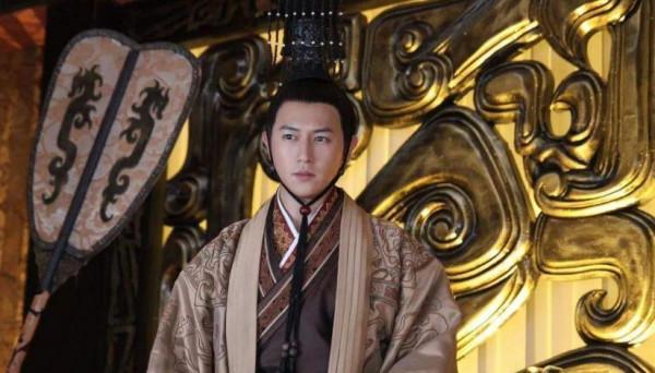 漢文帝明知藩王勢力存在威脅，為什麼不接受賈誼和晁錯的削藩建議