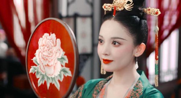 掀蓋頭已過時，看這8對以卻扇禮成婚的熒幕cp，每個故事都不簡單