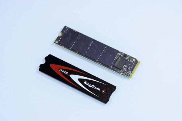 穿上“金百達 K230”的馬甲，我還是認識你，“英睿達 P2”