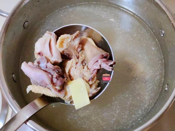 冬天寒冷乾燥，要多喝這道湯，營養滋潤不油膩，驅寒暖胃身體棒