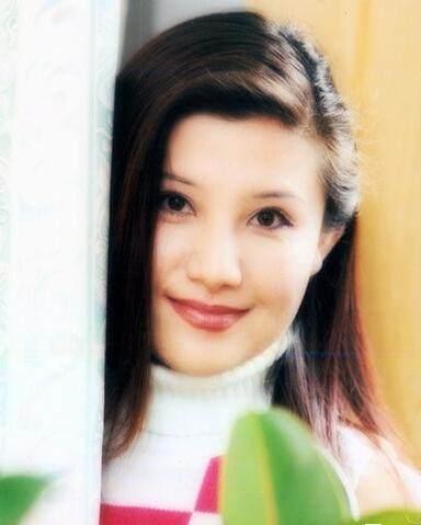 “天津大媽”林永健:17歲入行,33歲娶最美軍花,奮鬥20年終成名 “天津大媽”林永健:17歲入行,33歲娶最美軍花,奮鬥20年終成名