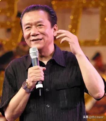 圖他毛髮多、圖他氣味重?6位嫁給";外國老頭";的女星,她們圖什麼 圖他毛髮多、圖他氣味重?6位嫁給";外國老頭";的女星,她們圖什麼