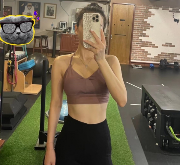 天王嫂方媛曬帶娃日常！攜倆女兒參加活動，郭富城陪伴妻兒坐纜車