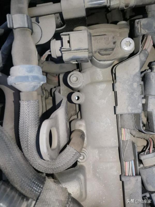 才5萬公里就貶值20萬，低價抄底這輛1.4t大眾高爾夫香不香？