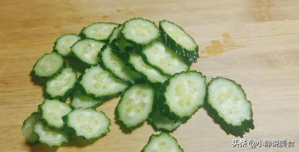 黃瓜這樣吃,堅持一個月重新回到90斤,吃飽了也能瘦 黃瓜這樣吃,堅持一個月重新回到90斤,吃飽了也能瘦