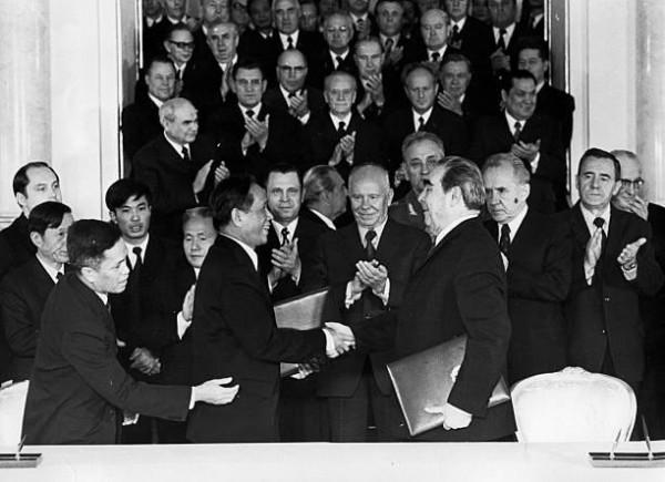 1979年2月,中國人民解放軍還擊越南,印度對此什麼態度? 1979年2月,中國人民解放軍還擊越南,印度對此什麼態度?