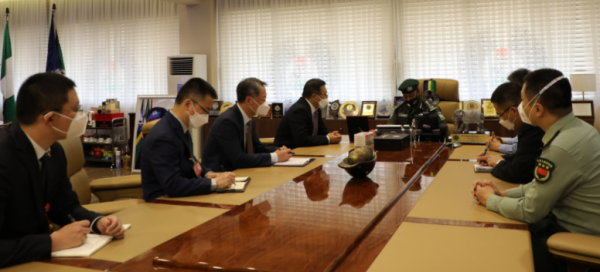 3名中國公民在尼被綁，警方開槍救下另外4人，我大使已約見尼警方