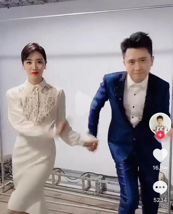 央視主持張蕾：被楊帆暗戀多年，有緣無分，嫁普通生意人生一子