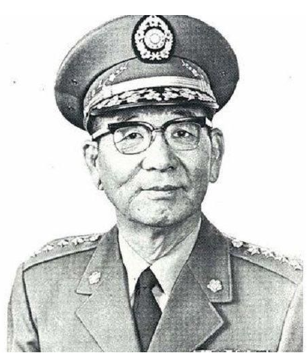 國軍進攻東山島，美國顧問讓傘兵當主角，胡璉怒罵：這不是演習