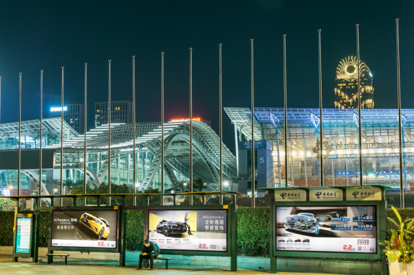 日系車企搶推全球車，德系忙改款！合資車企有壓力打差異牌