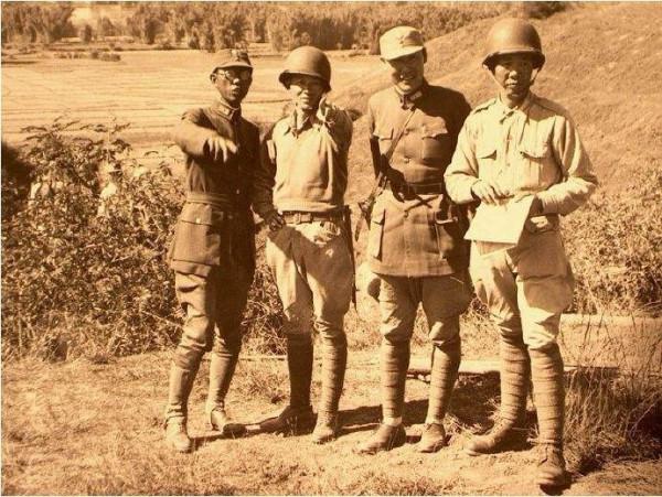 史迪威要求撥付裝備給八路軍，老蔣嫡系反懟：我們自己都不夠用