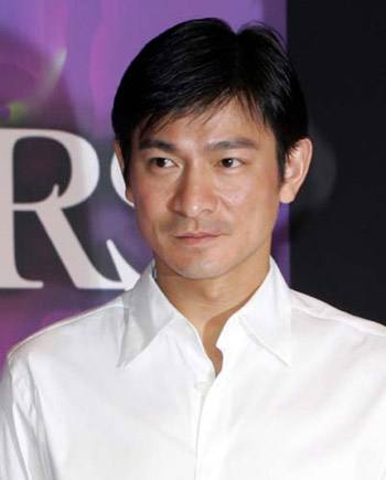 追星劉德華13年逼父跳海，楊麗娟：若人生重來，不會再犯那樣的錯