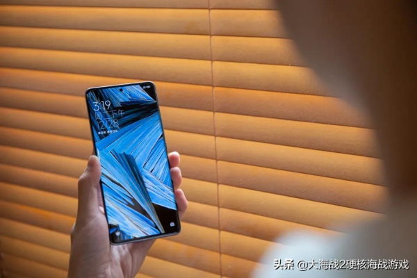 年終盤點｜你心目中的 2021 年最美手機是哪款？