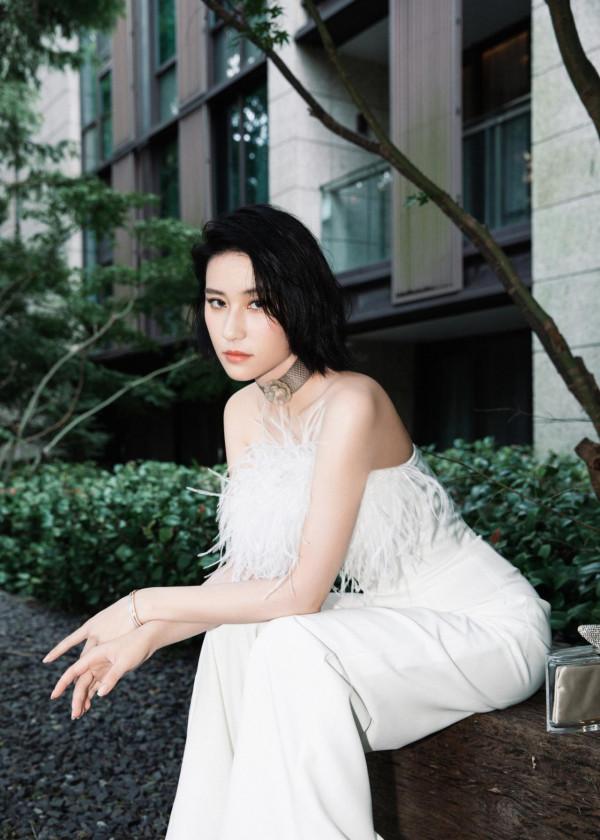 287號“女神”何超蓮