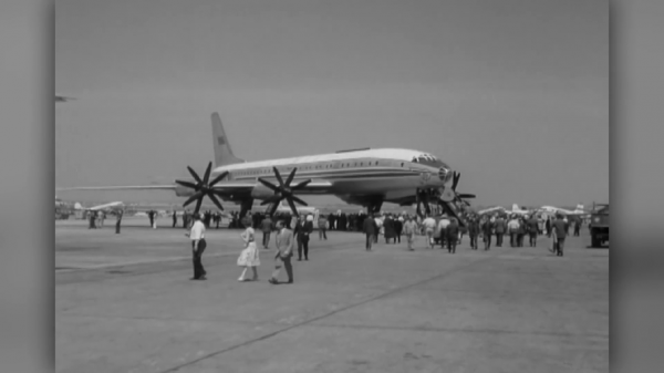 沒有遠端客機?把戰略轟炸機改一下不就得了 沒有遠端客機?把戰略轟炸機改一下不就得了