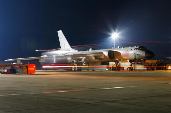 一鍵收藏！轟炸機最新硬照