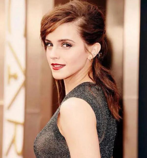 《哈利波特》女主角扮演者艾瑪·沃森 《哈利波特》女主角扮演者艾瑪·沃森