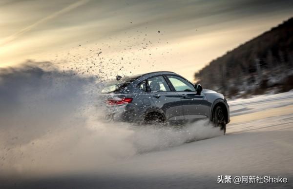 挑戰-35℃專業冰雪試駕，吉利中國星混動這麼虎？