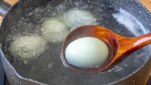 2022年夜飯選單出爐，5葷3素2涼上一桌，照著做，端上桌年味十足