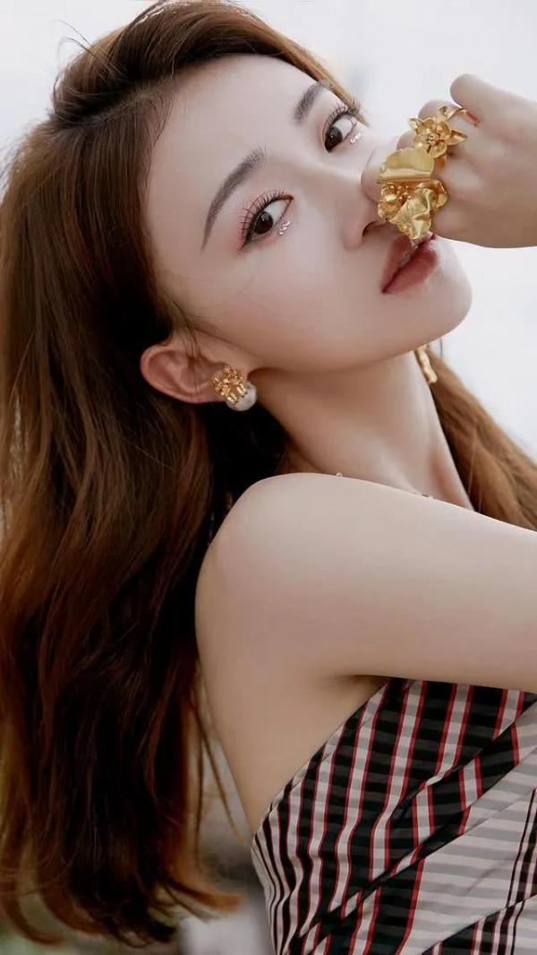 精美圖集｜吳謹言美圖欣賞