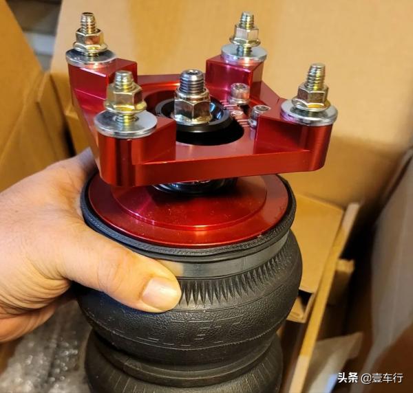 全套HKS寬體+獨特剪刀門,最帥的豐田GR Supra考慮一下? 全套HKS寬體+獨特剪刀門,最帥的豐田GR Supra考慮一下?