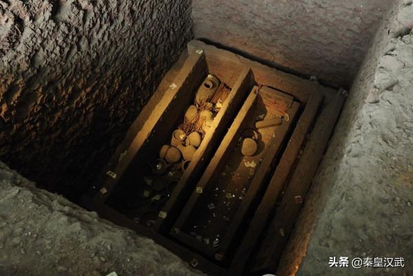 紂王只在牧野敗了一仗，為何就匆匆自盡了？殷墟考古發現真相