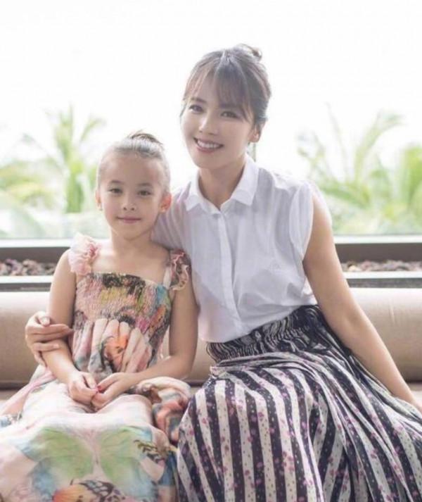 有種長相叫“複製貼上”,這些星二代,可都沒浪費父母的基因 有種長相叫“複製貼上”,這些星二代,可都沒浪費父母的基因