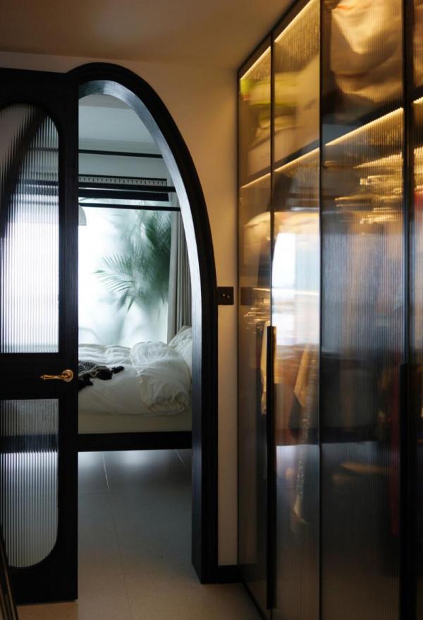 看了她家,才知道“去風格化”有多美,一進門,就藏不住的奢華 看了她家,才知道“去風格化”有多美,一進門,就藏不住的奢華