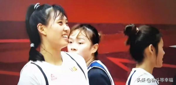 WCBA常規賽,四川女籃92比63戰勝大體協聯隊,替補肖桐獲得17分 WCBA常規賽,四川女籃92比63戰勝大體協聯隊,替補肖桐獲得17分