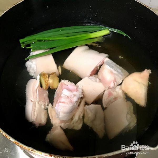 東盛瀾小廚房丨小鮑魚燉豬腳 東盛瀾小廚房丨小鮑魚燉豬腳