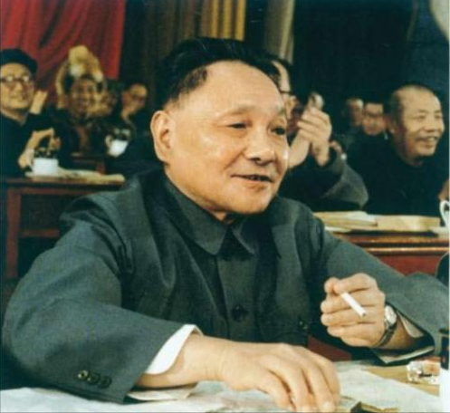 1981年,楊得志提交了3種不同軍演方案,鄧小平拍板:搞就搞大的 1981年,楊得志提交了3種不同軍演方案,鄧小平拍板:搞就搞大的