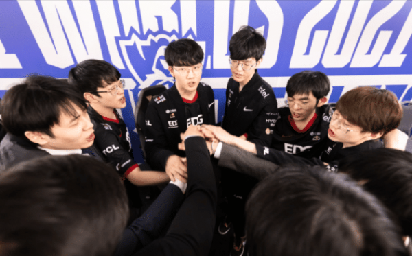 “LOL亞運會全華班配置引爭議”，Knight首發穩了，AD位懸念很大