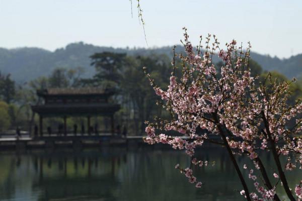 遇見避暑山莊,感受時光之美…… 遇見避暑山莊,感受時光之美……