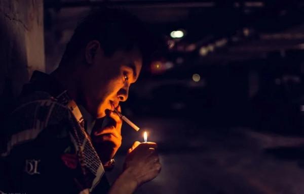 莫言:文學是吹牛的事業,不是拍馬的事業 莫言:文學是吹牛的事業,不是拍馬的事業