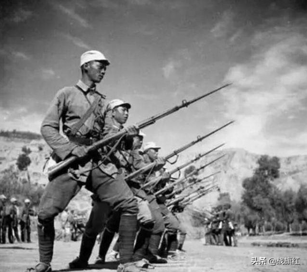 八路軍繳獲腳踏車，和偽軍做交易：15輛腳踏車換5000發子彈