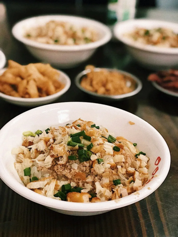 被賺錢耽誤的好好吃地方，一天能打11個飽嗝