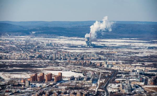 作家那多,攪動人心底最脆弱的地方 作家那多,攪動人心底最脆弱的地方