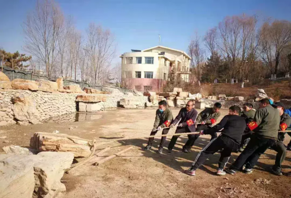 中國“最窮”的動物園 在中國最高的地方