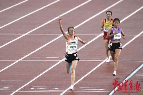 田徑比賽多位明星亮相