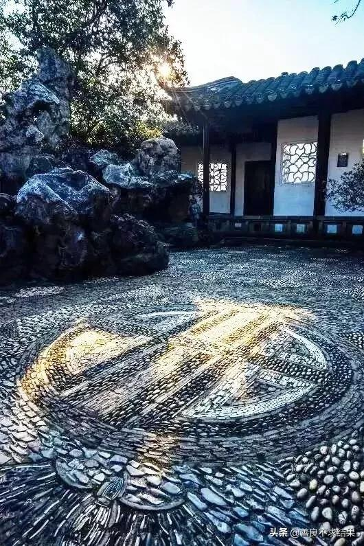 庭院裡，想有一條&OpenCurlyDoubleQuote;鵝卵石&rdquo;鋪裝的小路