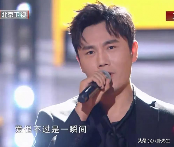 沸騰之夜眾星雲集：楊穎唱歌也瞪眼，吳宣儀臉圓，男藝人普遍發福